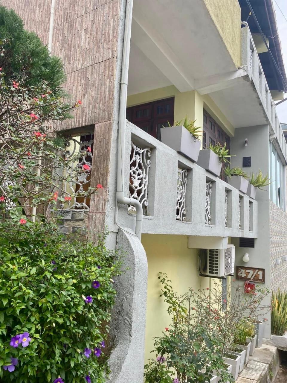 格兰德住宿加早餐旅馆 康提 外观 照片